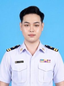 นายนิธิวัฒน์ พลอยดี